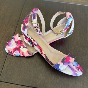 Dream Pairs Multicolor Floral Sandals
